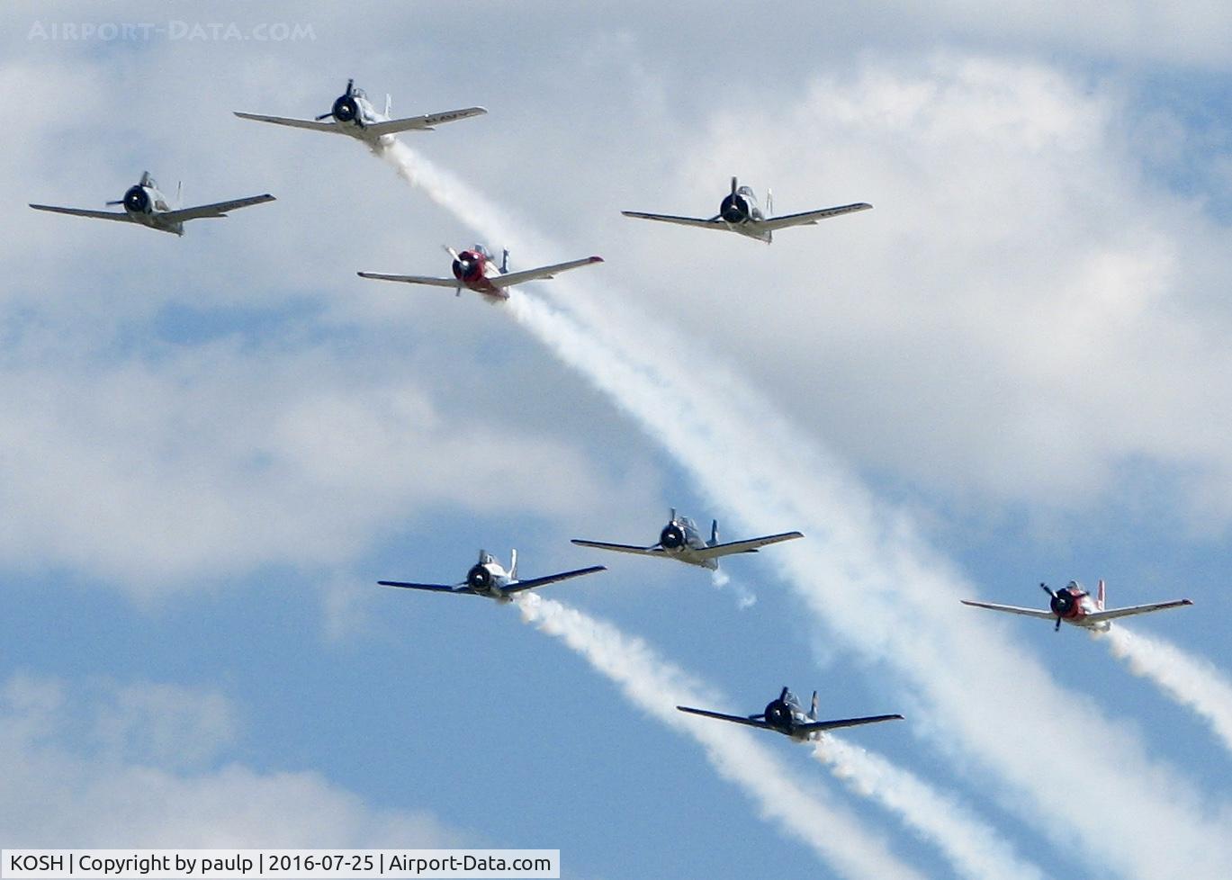 Wittman Regional Airport (OSH) - AirVenture 2016.