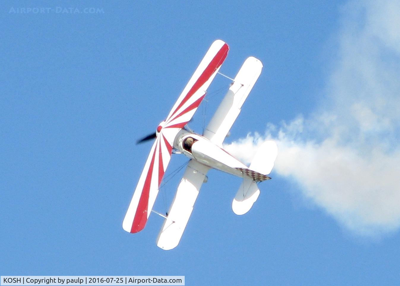 Wittman Regional Airport (OSH) - AirVenture 2016.