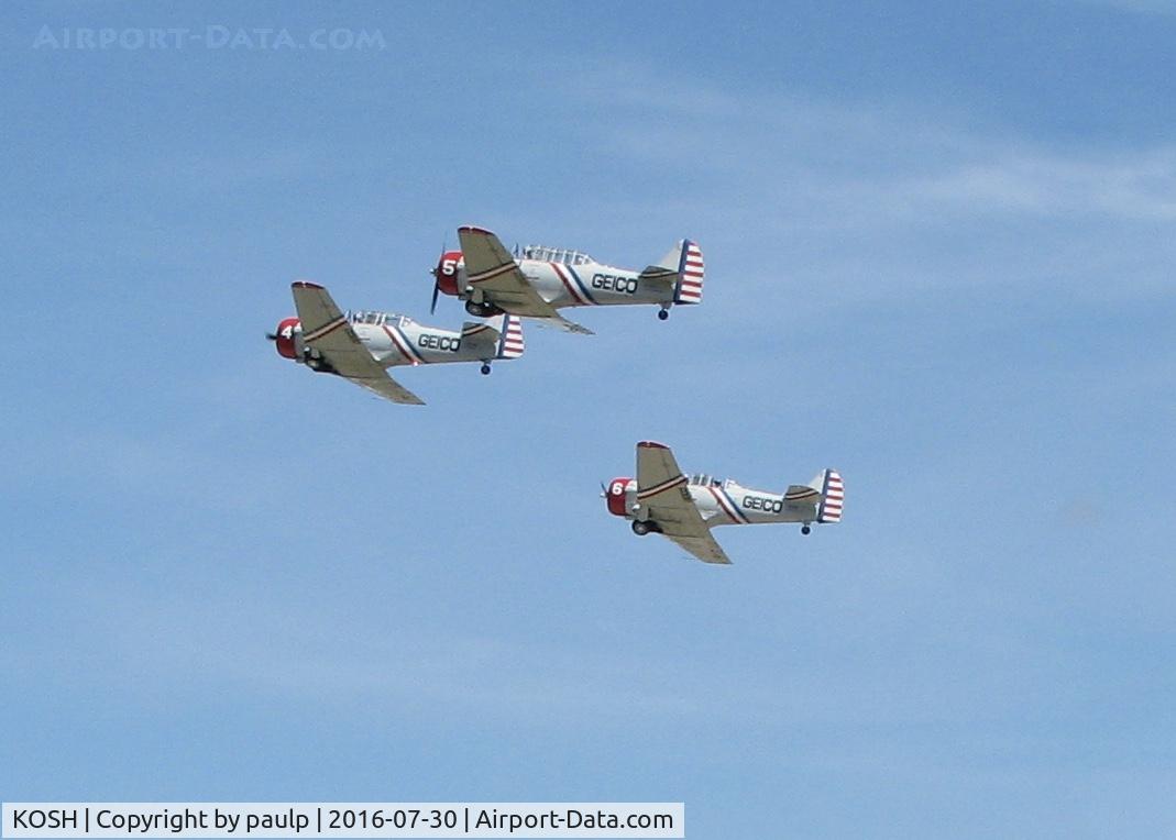 Wittman Regional Airport (OSH) - AirVenture 2016.