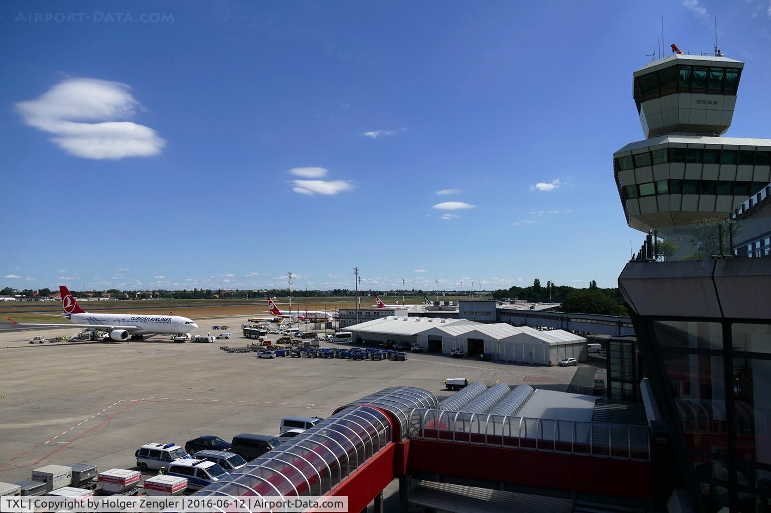Tegel International Airport (closing in 2011), Berlin Germany (TXL) - TXL waving good bye tour no.4 since 2011