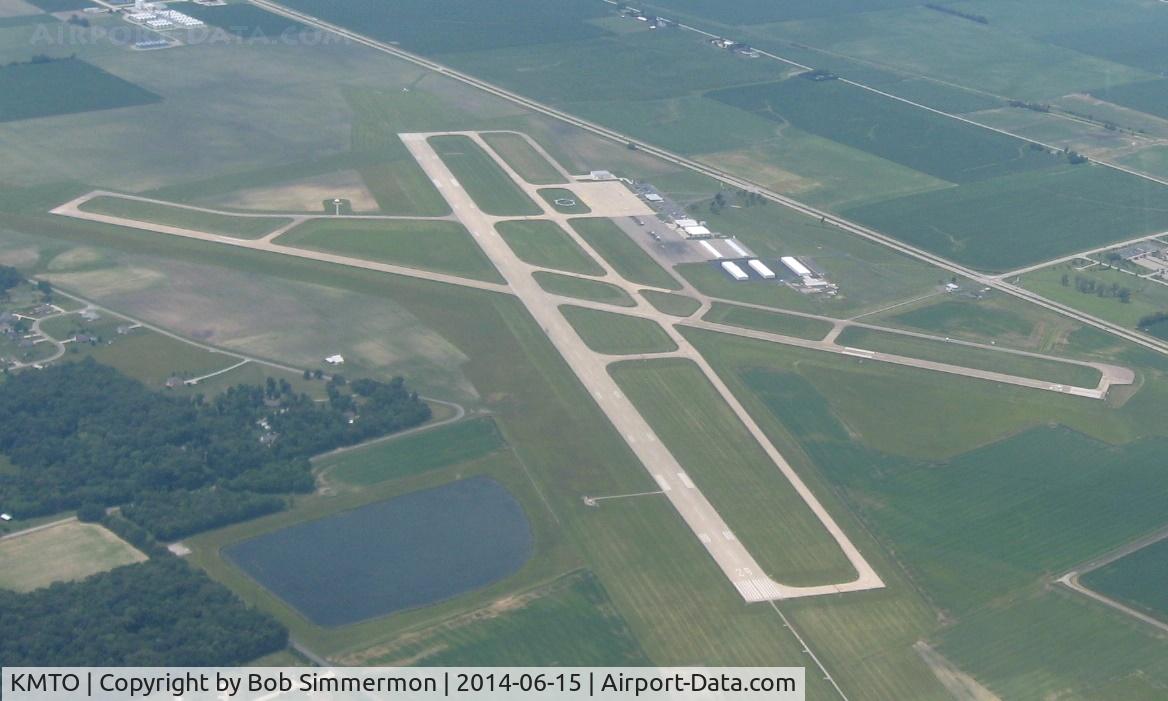 Coles County Memorial Airport (MTO) - Looking NW