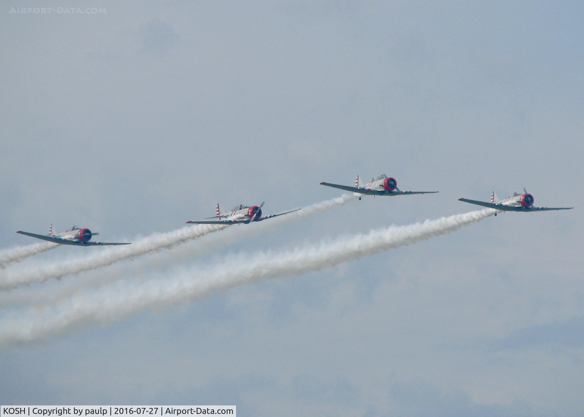 Wittman Regional Airport (OSH) - AirVenture 2016.