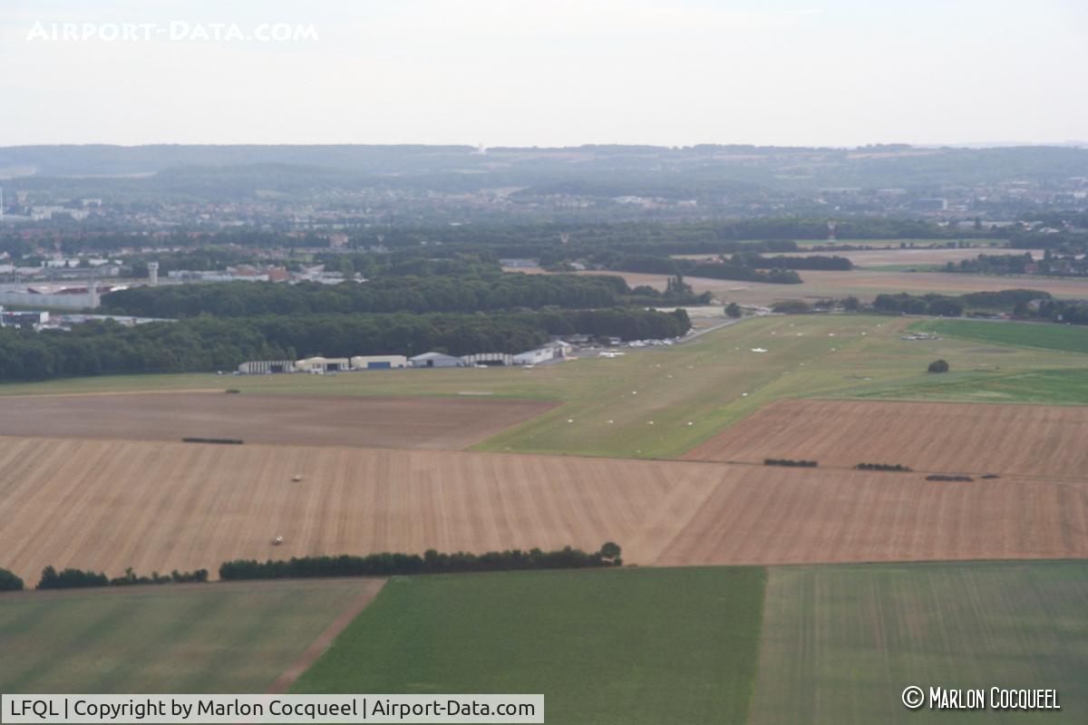 Lens Benifontaine Airport, Lens France (LFQL) - LFQL Lens-Bénifontaine