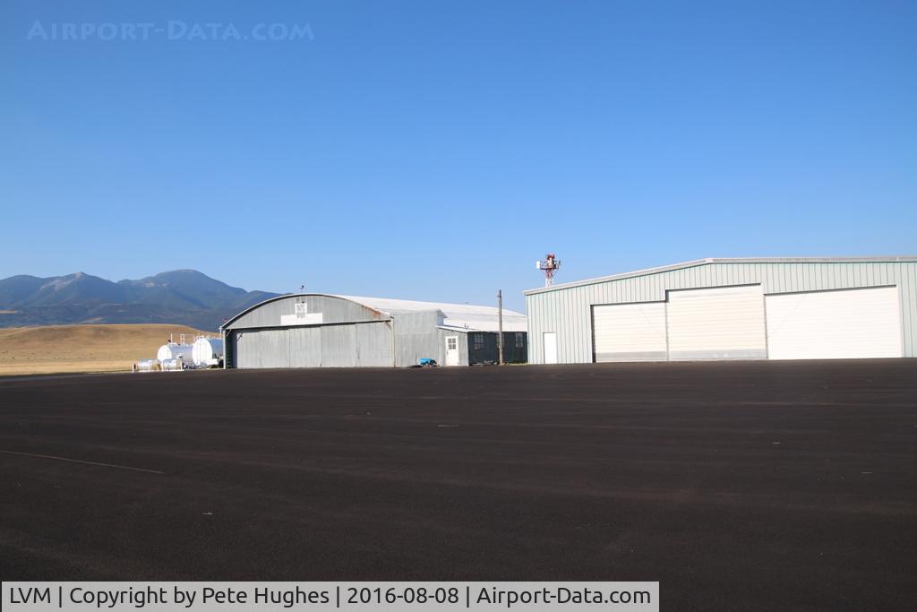 Mission Field Airport (LVM) - Livingston, MT