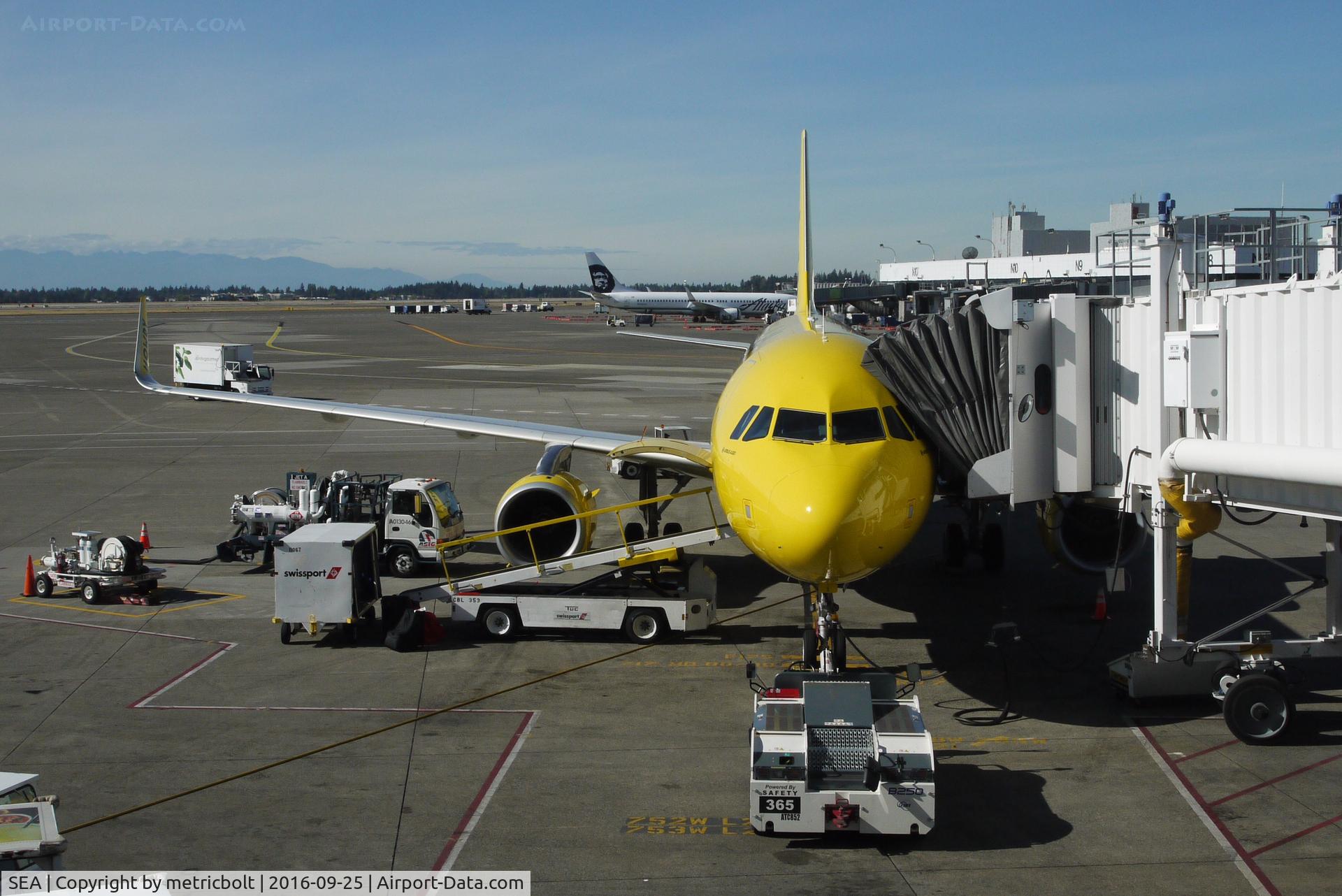 Seattle-tacoma International Airport (SEA) - Sunny Sunday in Seattle