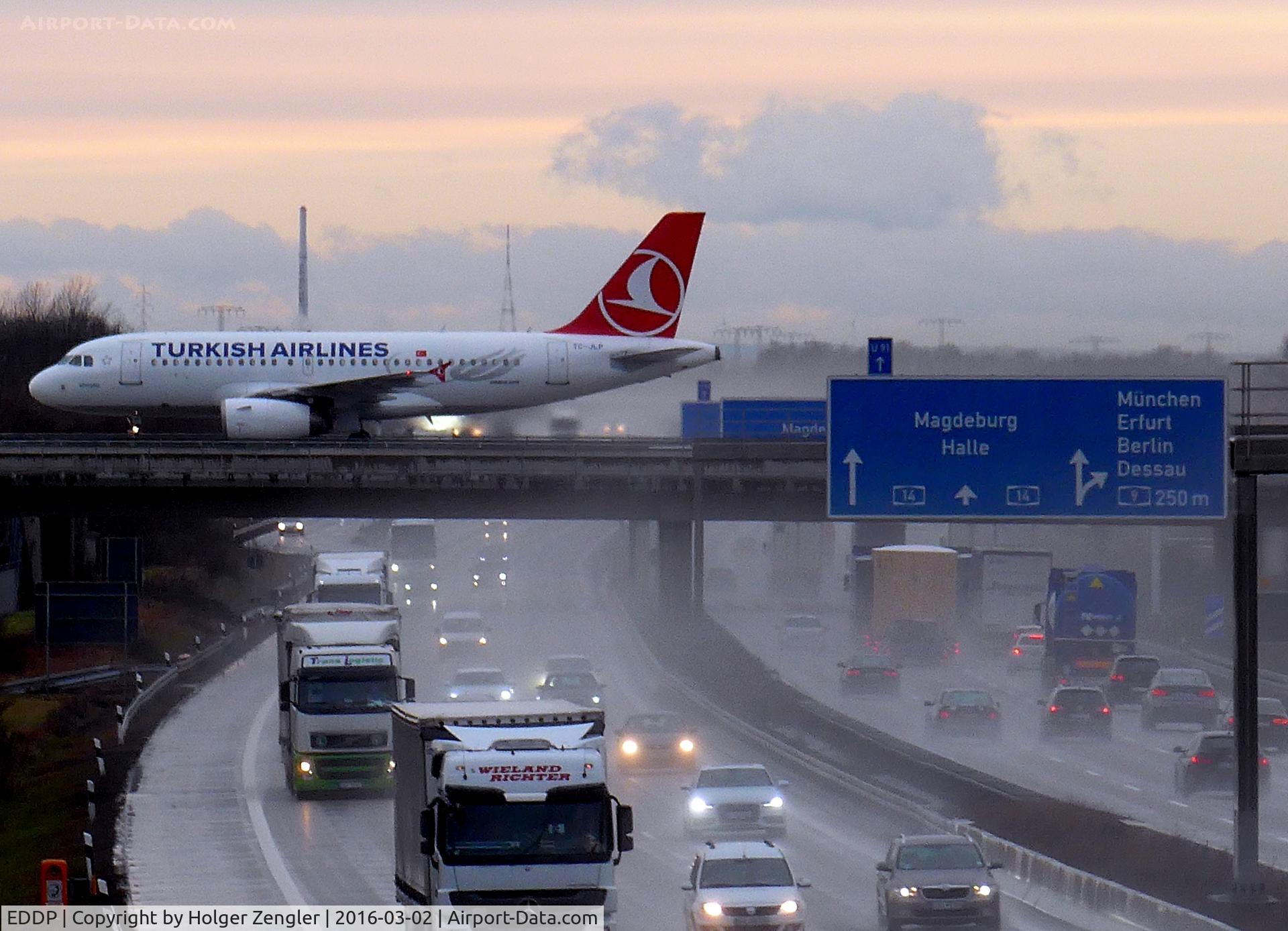 Leipzig/Halle Airport, Leipzig/Halle Germany (EDDP) - Arrival from sunny IST....