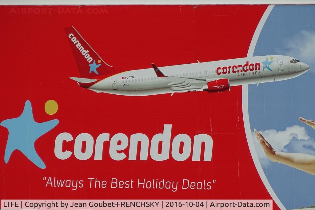 Milas-Bodrum Airport, Milas Turkey (LTFE) - Corendon pub