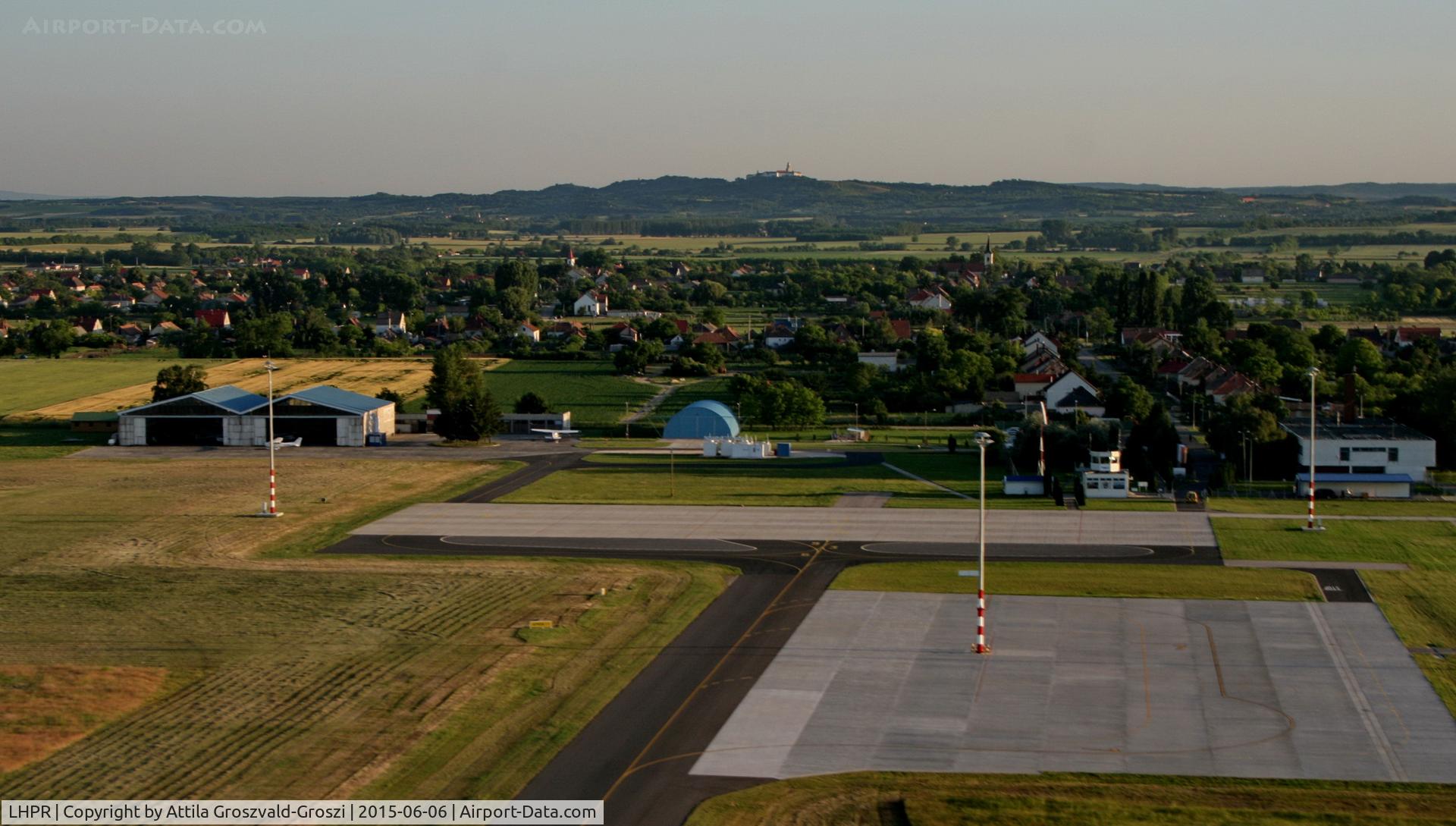 Gy?r Pér Airport, Gy?r, Pér Hungary (LHPR) - Györ-Pér Airport, Hungary