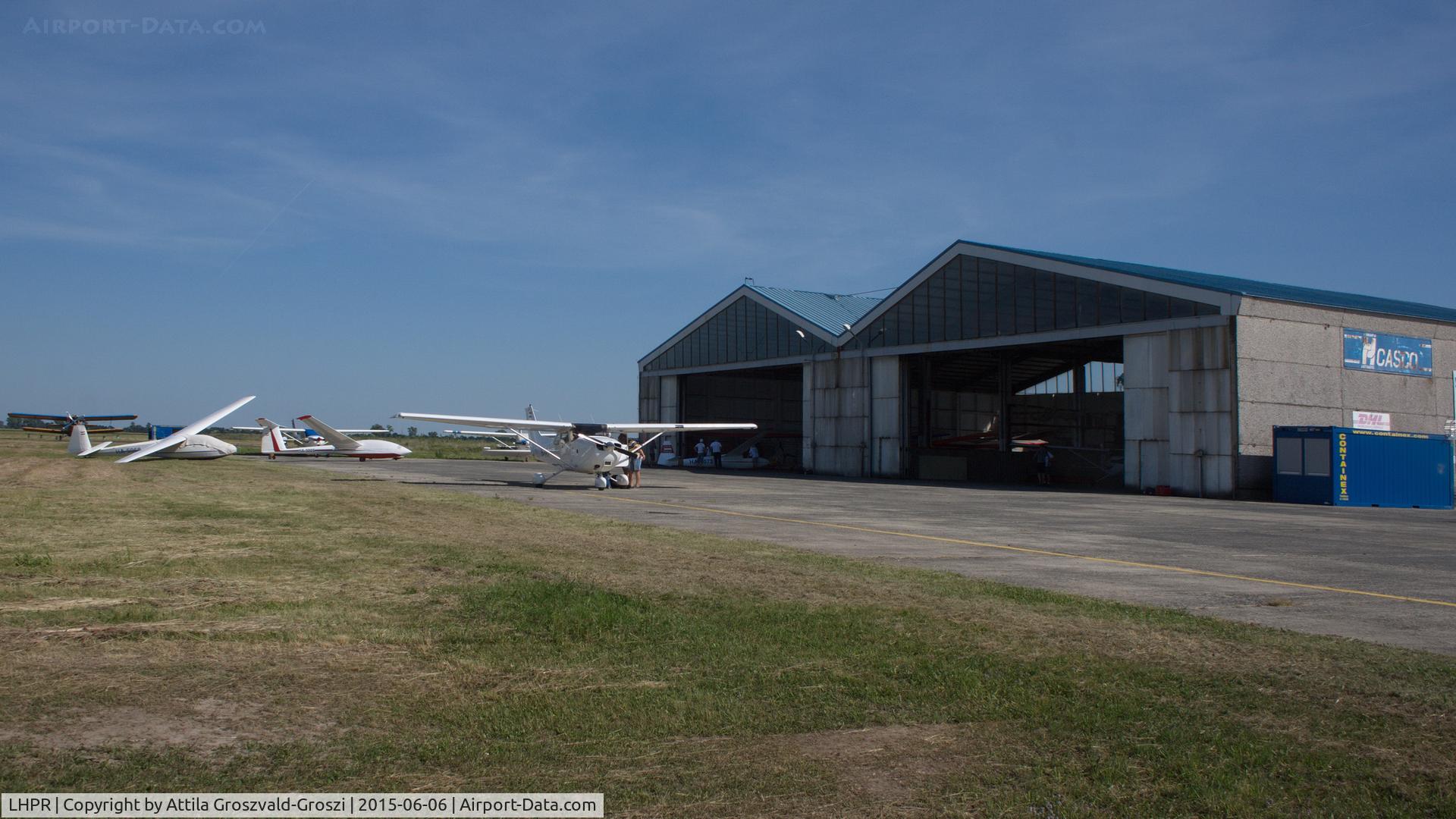 Gy?r Pér Airport, Gy?r, Pér Hungary (LHPR) - Györ-Pér Airport, Hungary