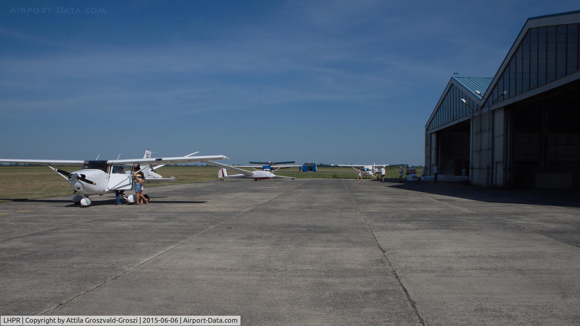 Gy?r Pér Airport, Gy?r, Pér Hungary (LHPR) - Györ-Pér Airport, Hungary
