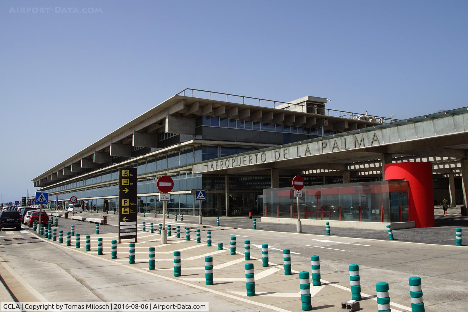 La Palma Airport, La Palma Spain (GCLA) - The 2011 opened terminal seen from north