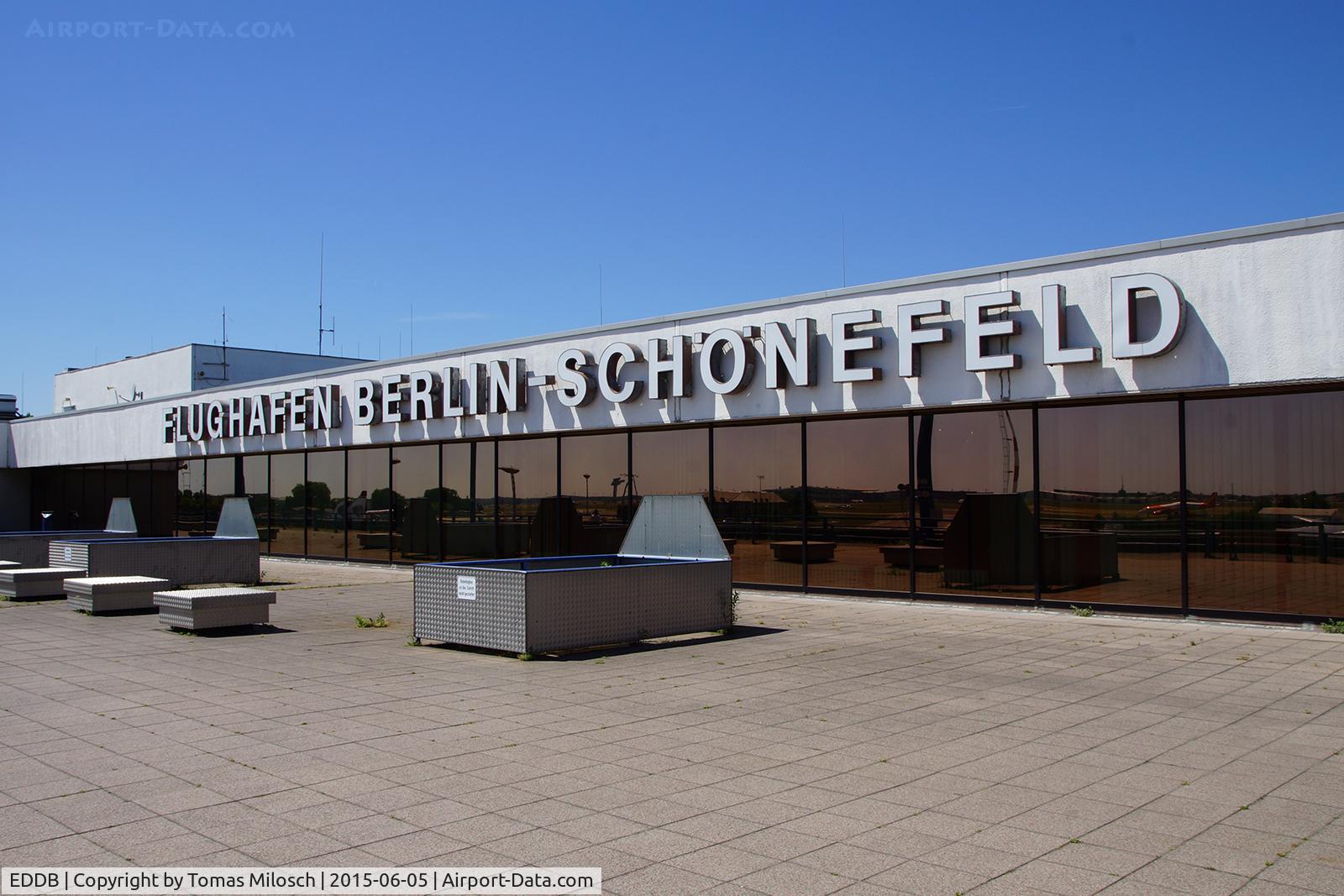Berlin Brandenburg International Airport, Berlin Germany (EDDB) - Observation deck at SXF