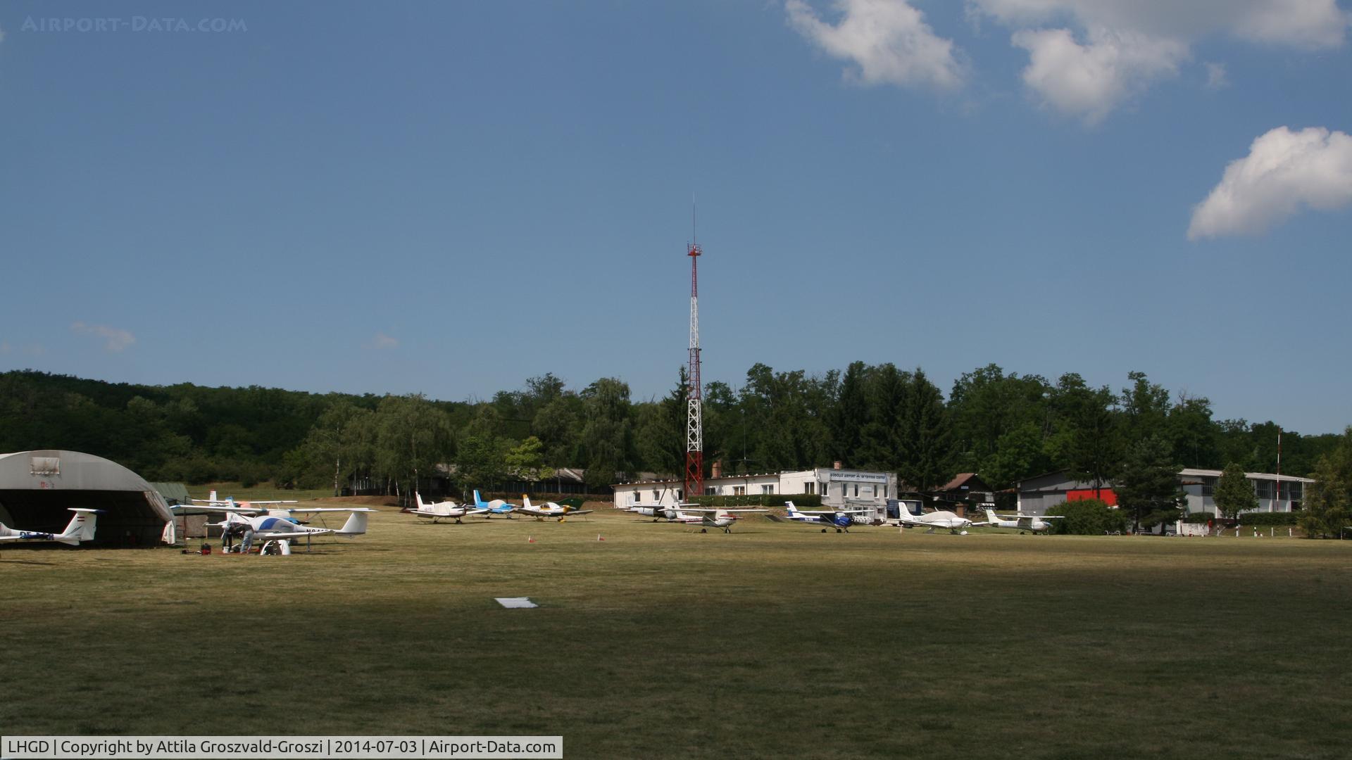 LHGD Airport - Gödöllö Airport, Hungary
