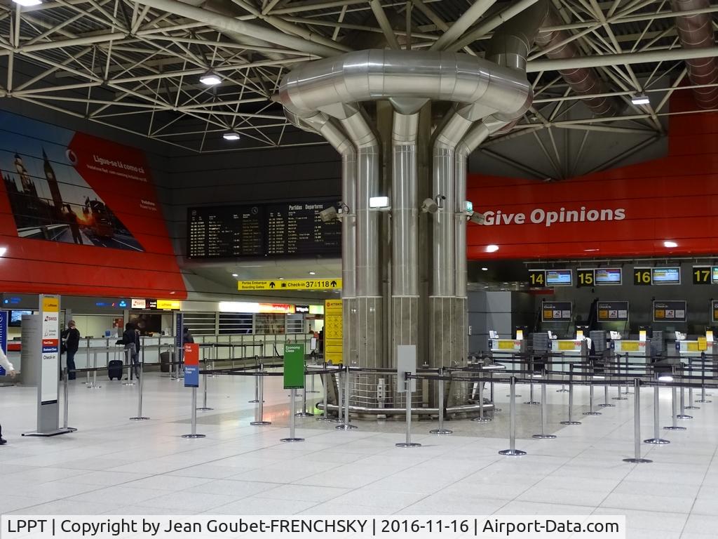 Portela Airport (Lisbon Airport), Portela, Loures (serves Lisbon) Portugal (LPPT) - Check-in