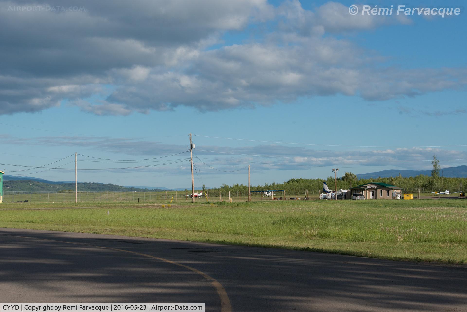 Smithers Airport, Smithers, British Columbia Canada (CYYD) - View east of private parking / Tsayta Air offices.