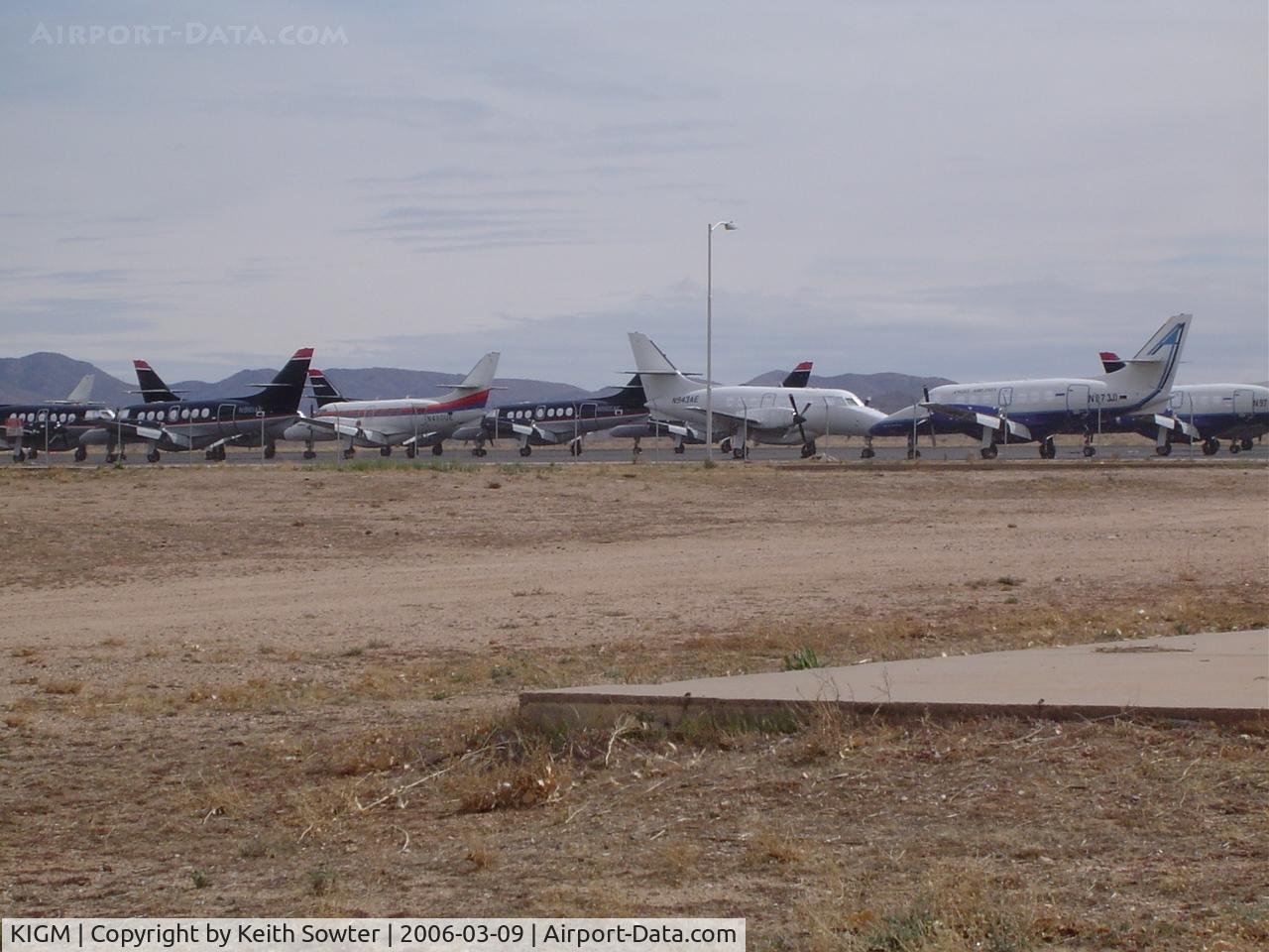 Kingman Airport (IGM) - Stored aircraft