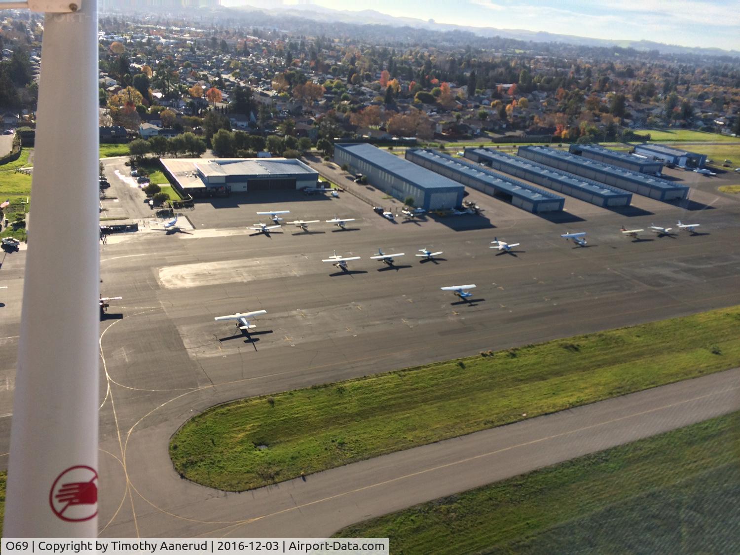 Petaluma Municipal Airport (O69) - Departing to the southeast