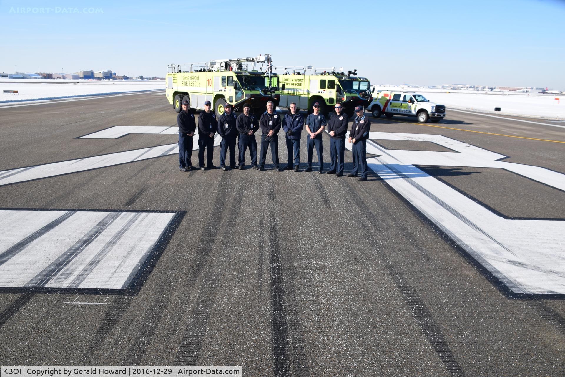 Boise Air Terminal/gowen Fld Airport (BOI) - Men & equipment of BOI ARFF unit.