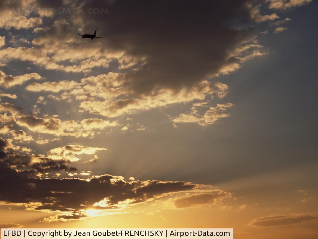 Bordeaux Airport, Merignac Airport France (LFBD) - Winter departure