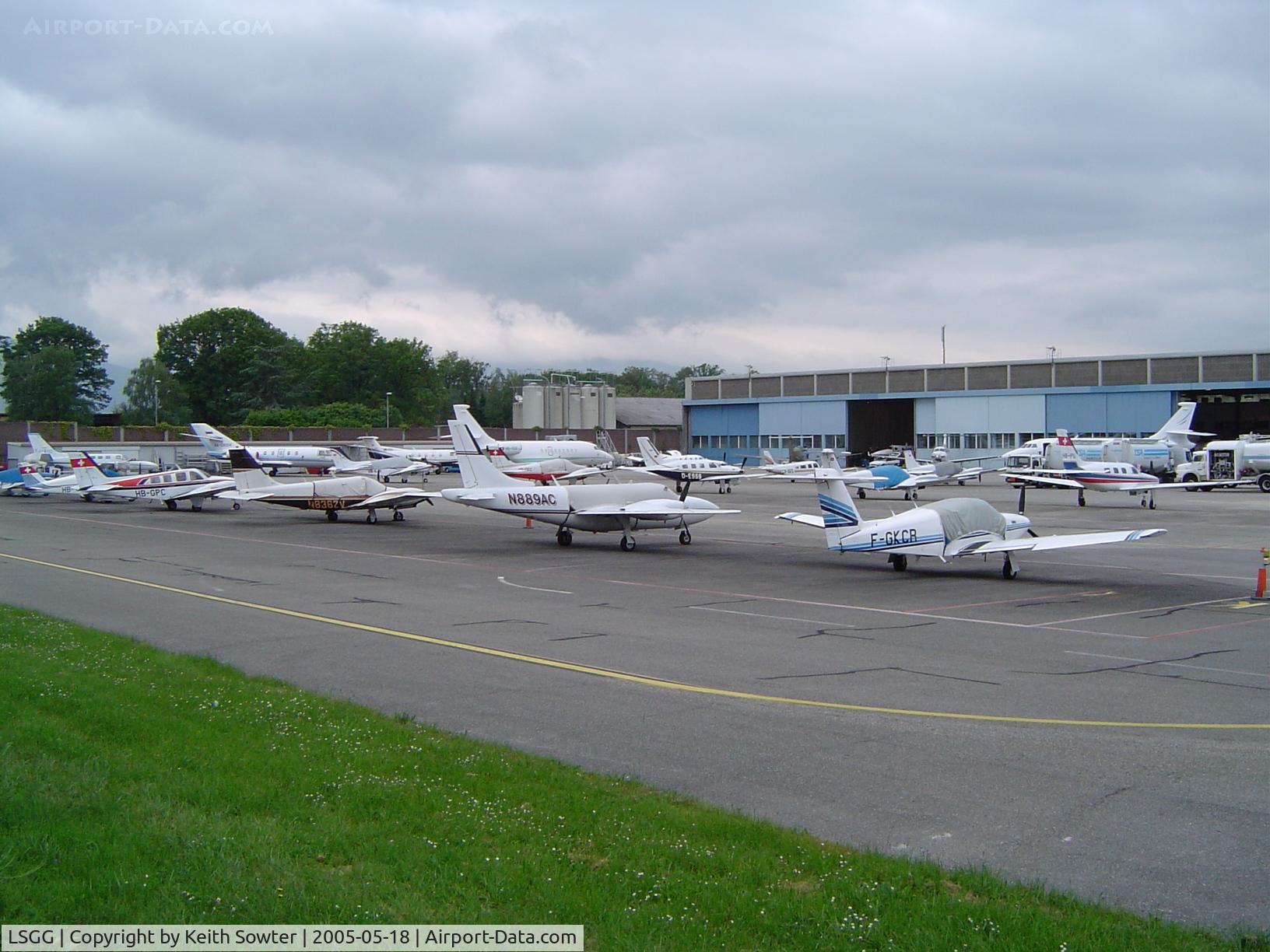 Geneva Cointrin International Airport, Geneva Switzerland (LSGG) - GA Parking Area