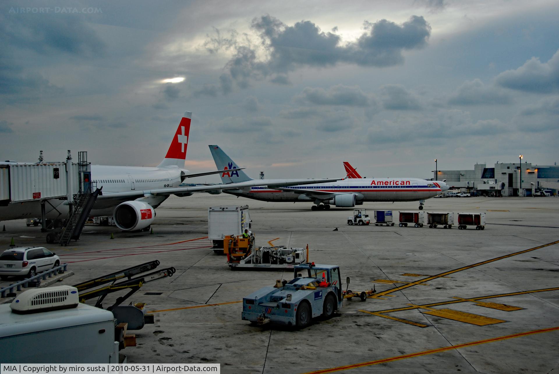 Miami International Airport (MIA) - Miami International Airport