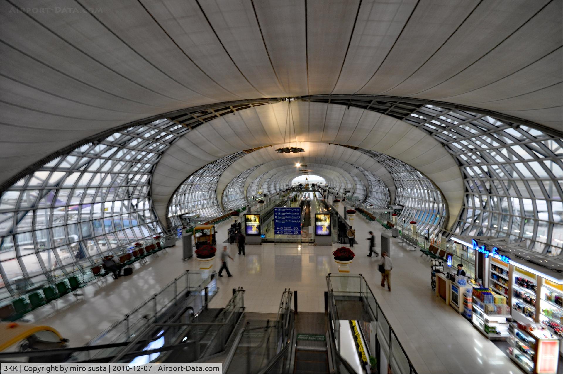 Suvarnabhumi Airport (New Bangkok International Airport), Samut Prakan (near Bangkok) Thailand (BKK) - Bangkok Suvarnabhumi International Airport, Thailand