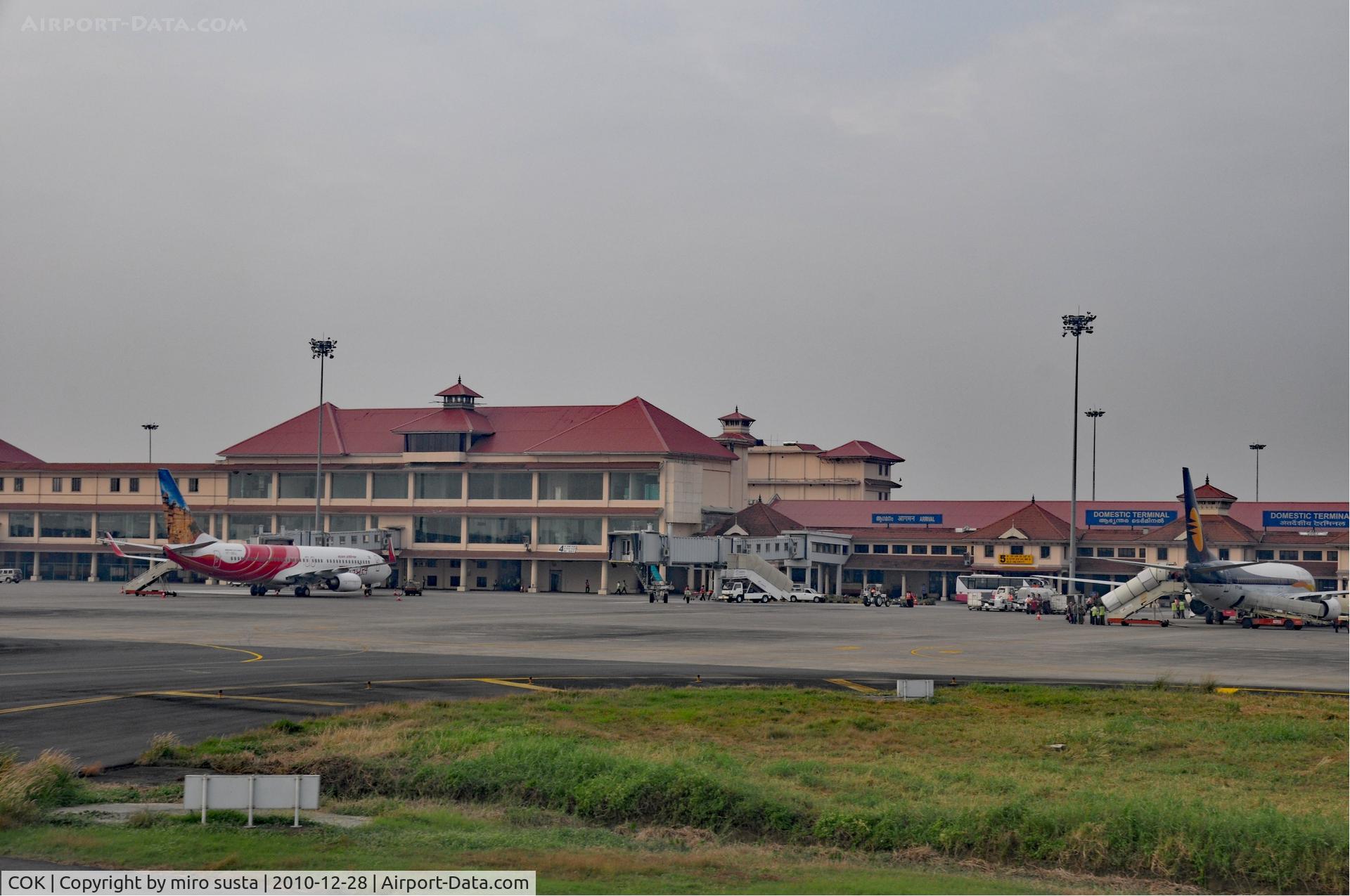 Cochin International Airport (Kochi Int'l), Kochi / Nedumbassery India (COK) - Cochin International Airport, India