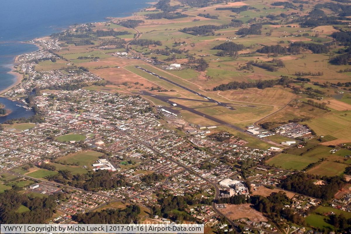 Burnie Airport, Wynyard, Tasmania Australia (YWYY) - Burnie-Wynyard, Tasmania (taken from VH-HWR, BWT-LST)
