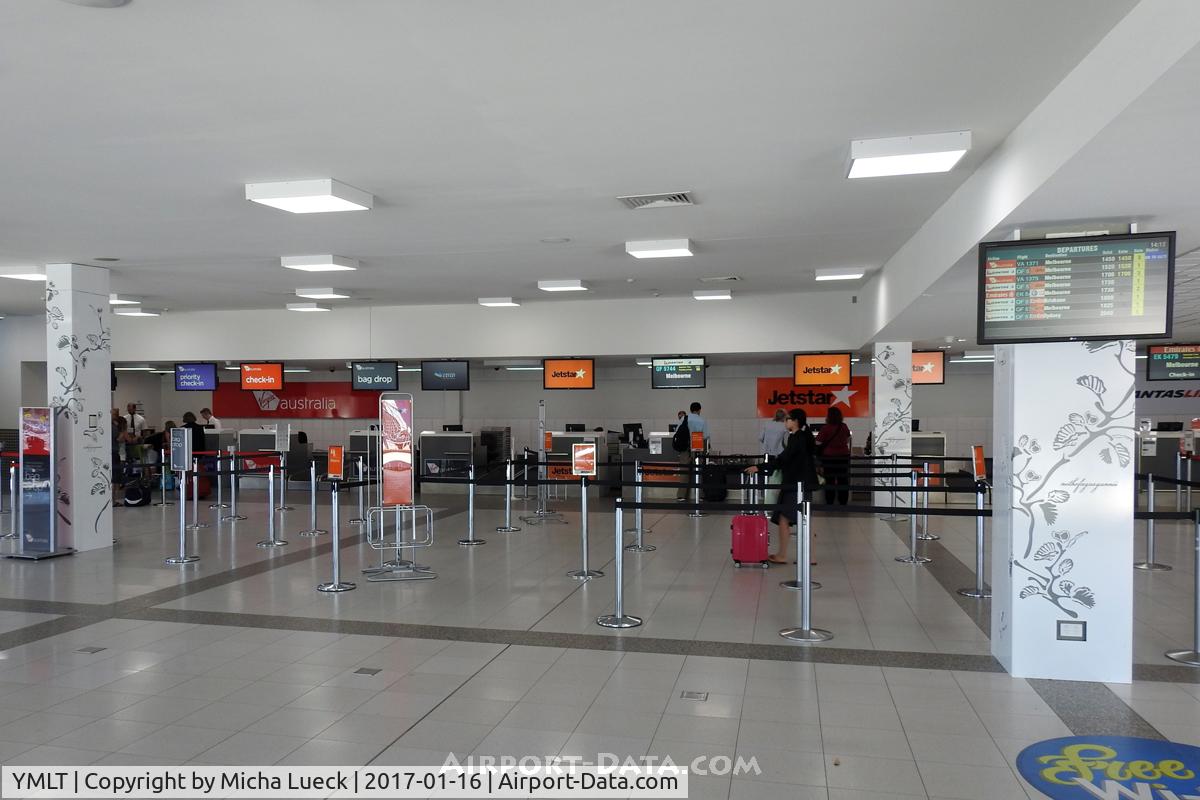 Launceston Airport, Launceston, Tasmania Australia (YMLT) - Half an hour earlier, the check-in area was absolutely packed, with massive queues...