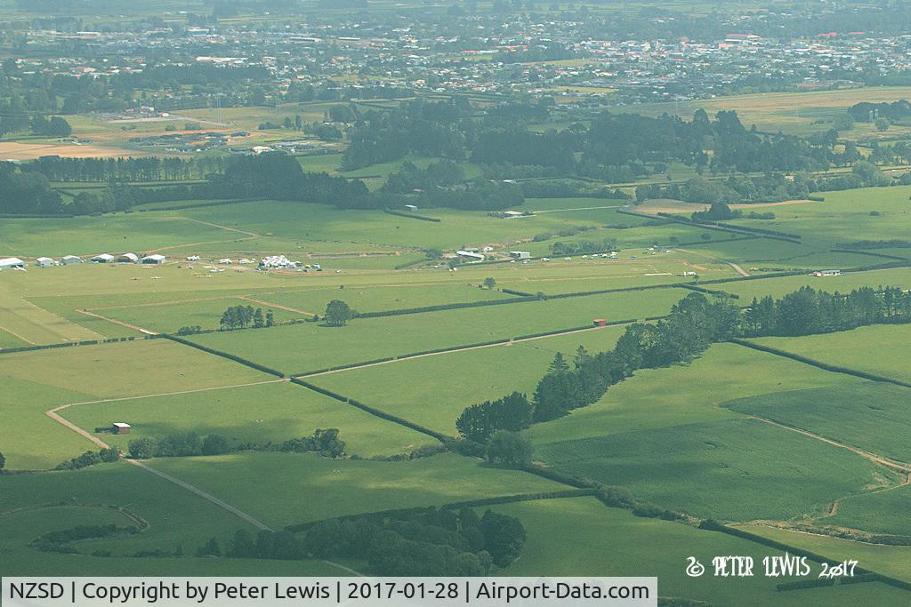 Stratford Aerodrome Airport, Stratford New Zealand (NZSD) - Downwind for RW09