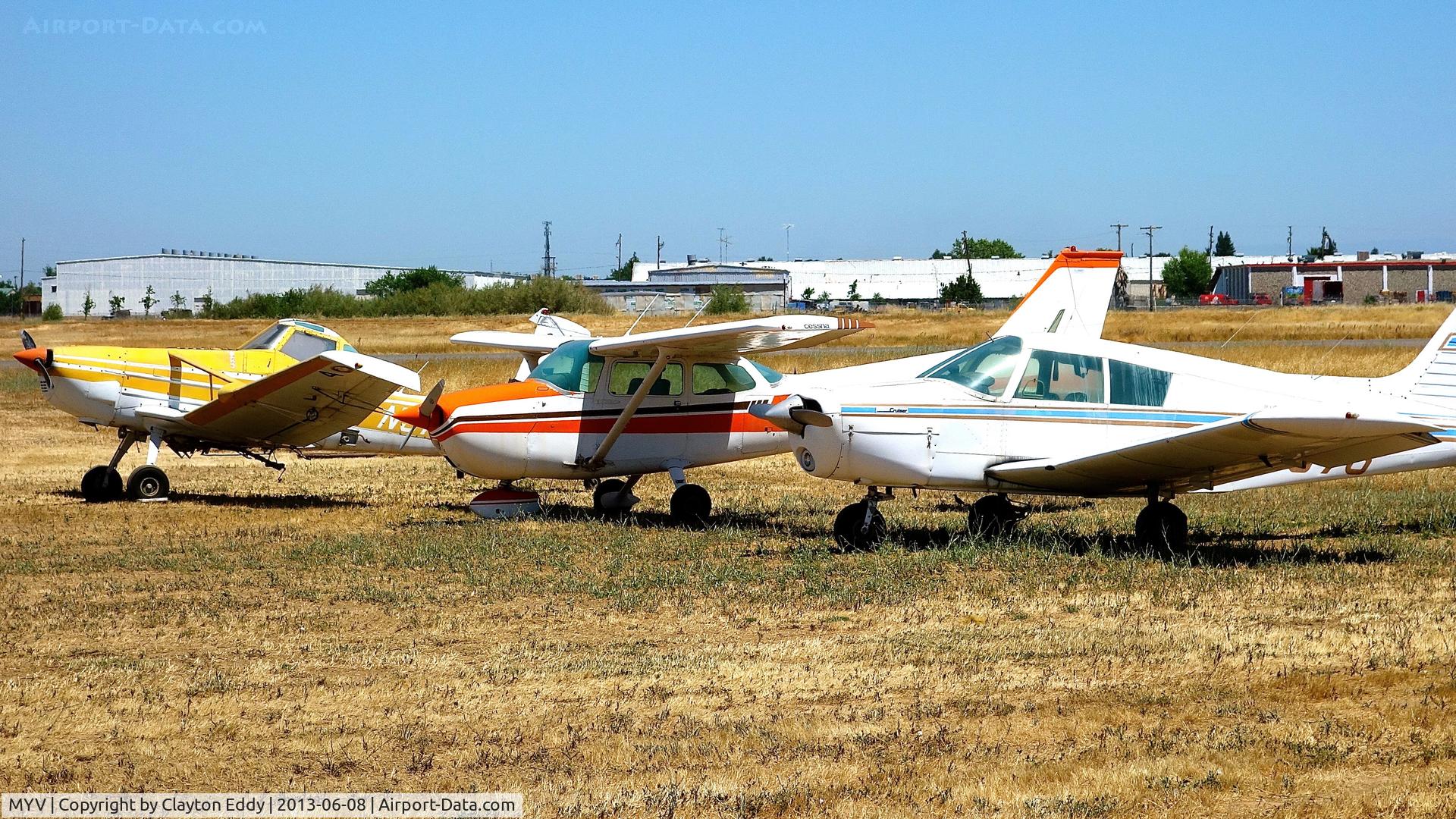 Yuba County Airport (MYV) - Yuba County Airshow 2013