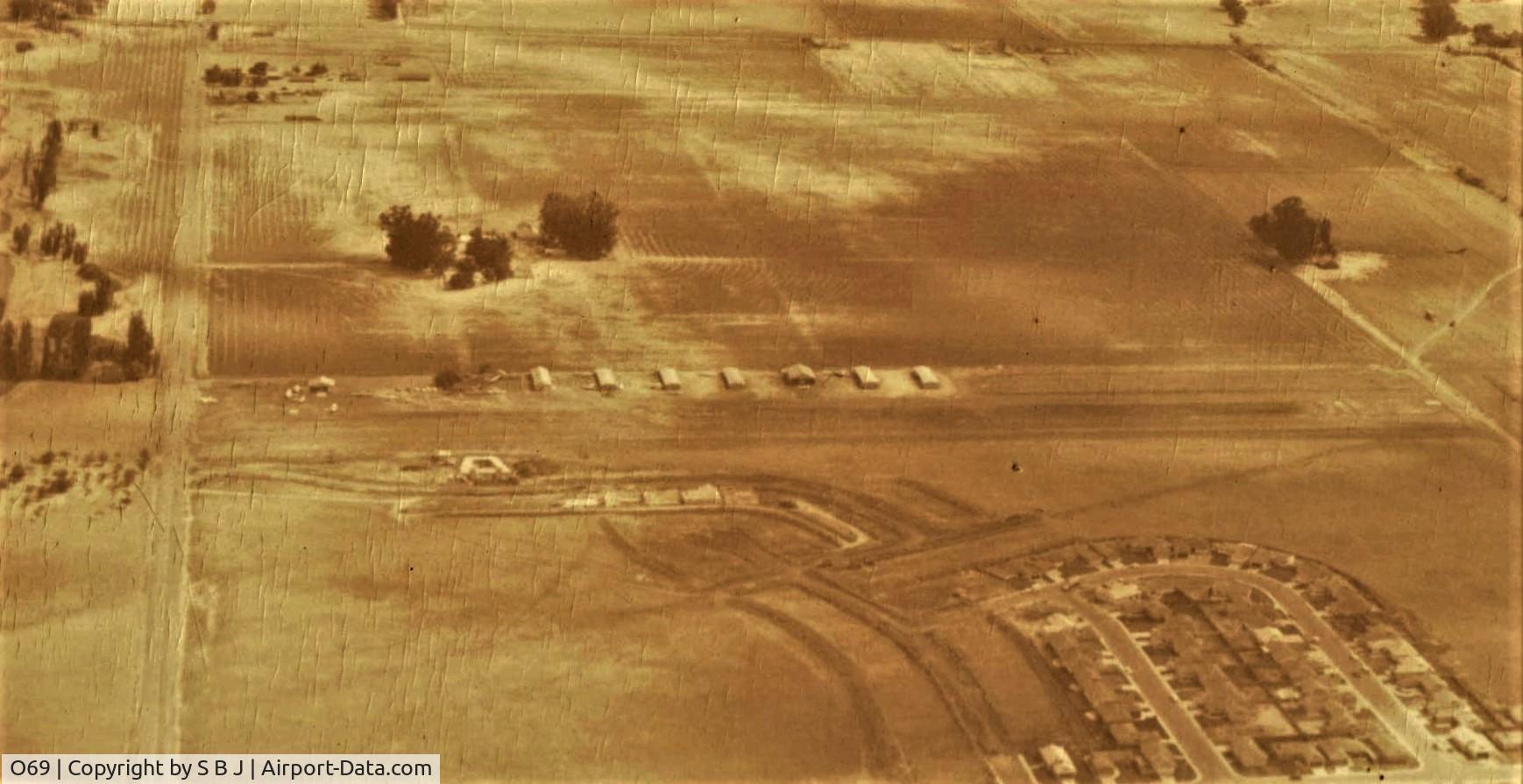 Petaluma Municipal Airport (O69) - Petaluma around 1965. Notice runway right up to road which could cause some excitement when landing to the south. I only landed that way once in my 15 or so visits. Was a busy but friendly airport back then (70s & 80s) with planes parked everywhere. 