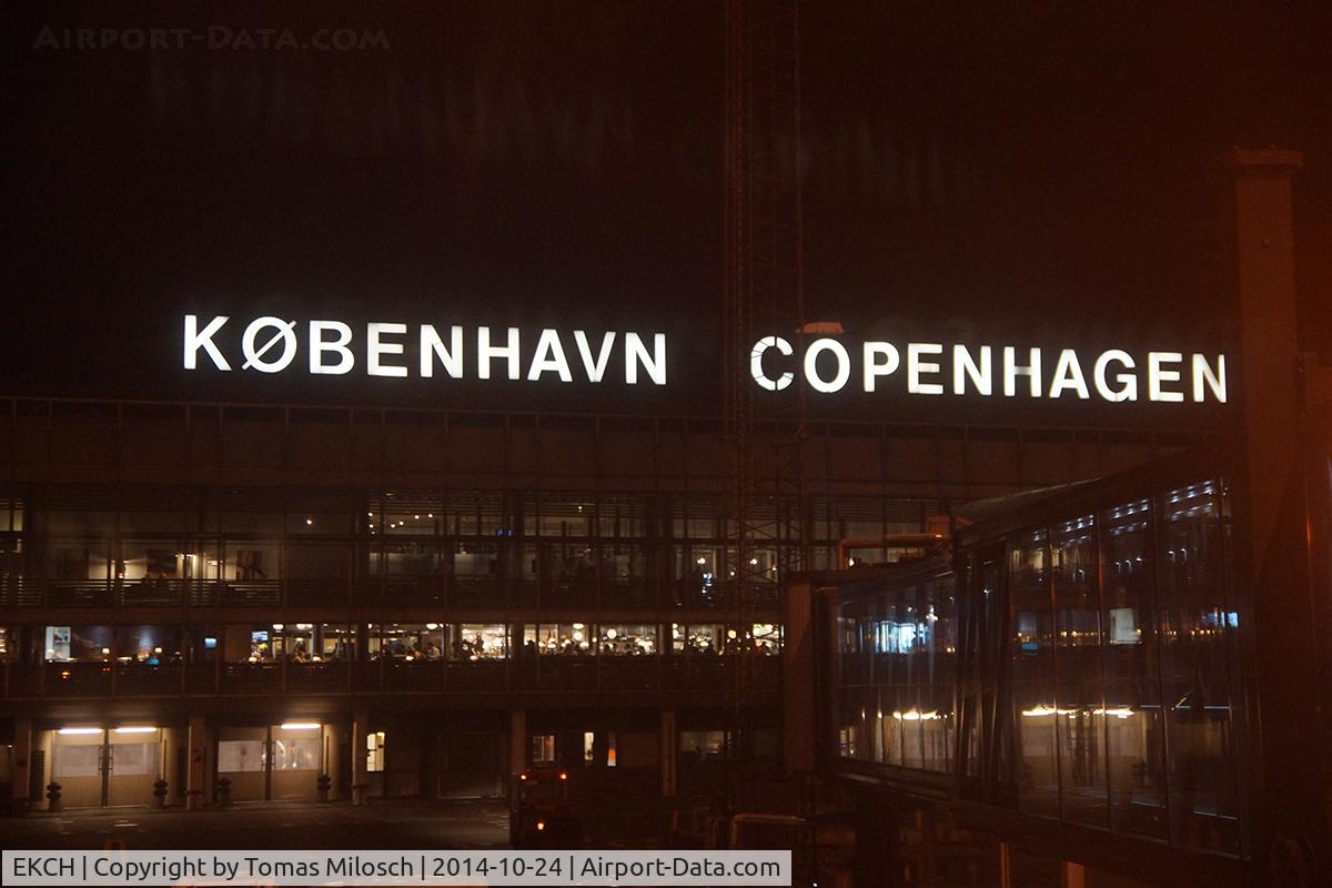 Copenhagen Airport, Kastrup near Copenhagen Denmark (EKCH) -       