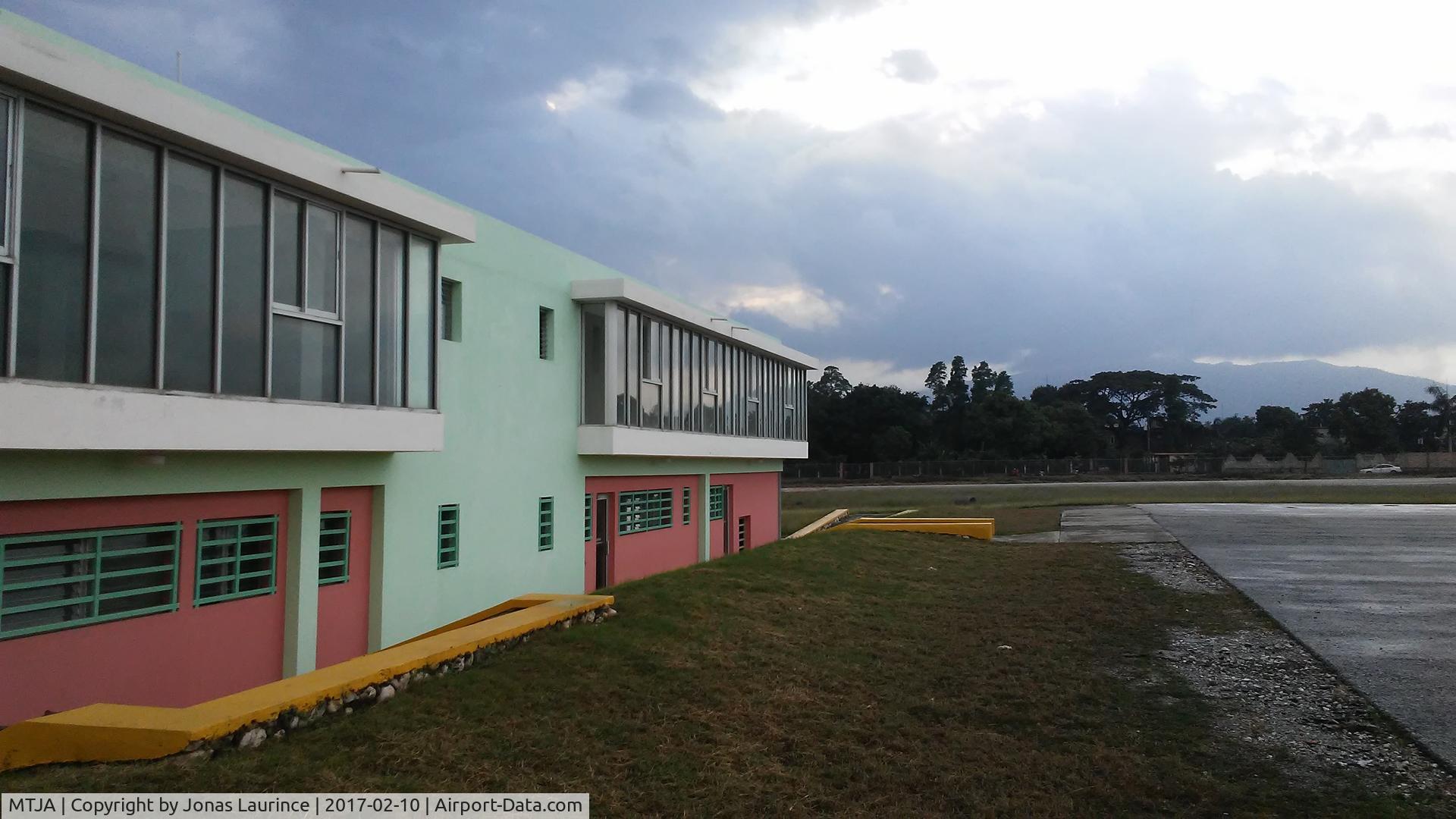 Jacmel Airport, Jacmel Haiti (MTJA) - The Airport of Jacmel's main building