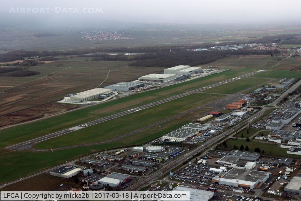 Colmar Houssen Airport, Colmar France (LFGA) - Colmar Airport view from R44