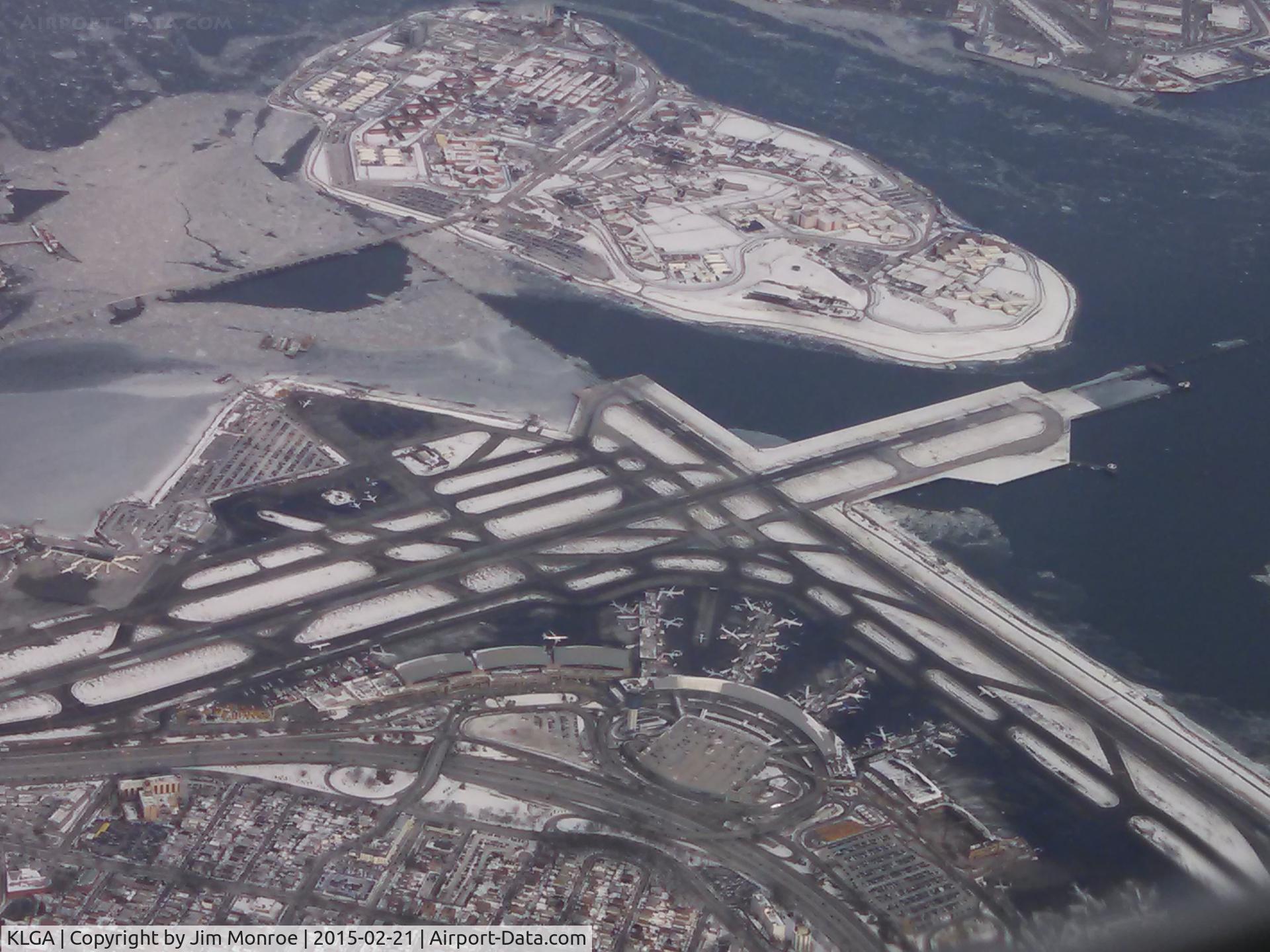 La Guardia Airport (LGA) - From 9,500 feet over Long Island