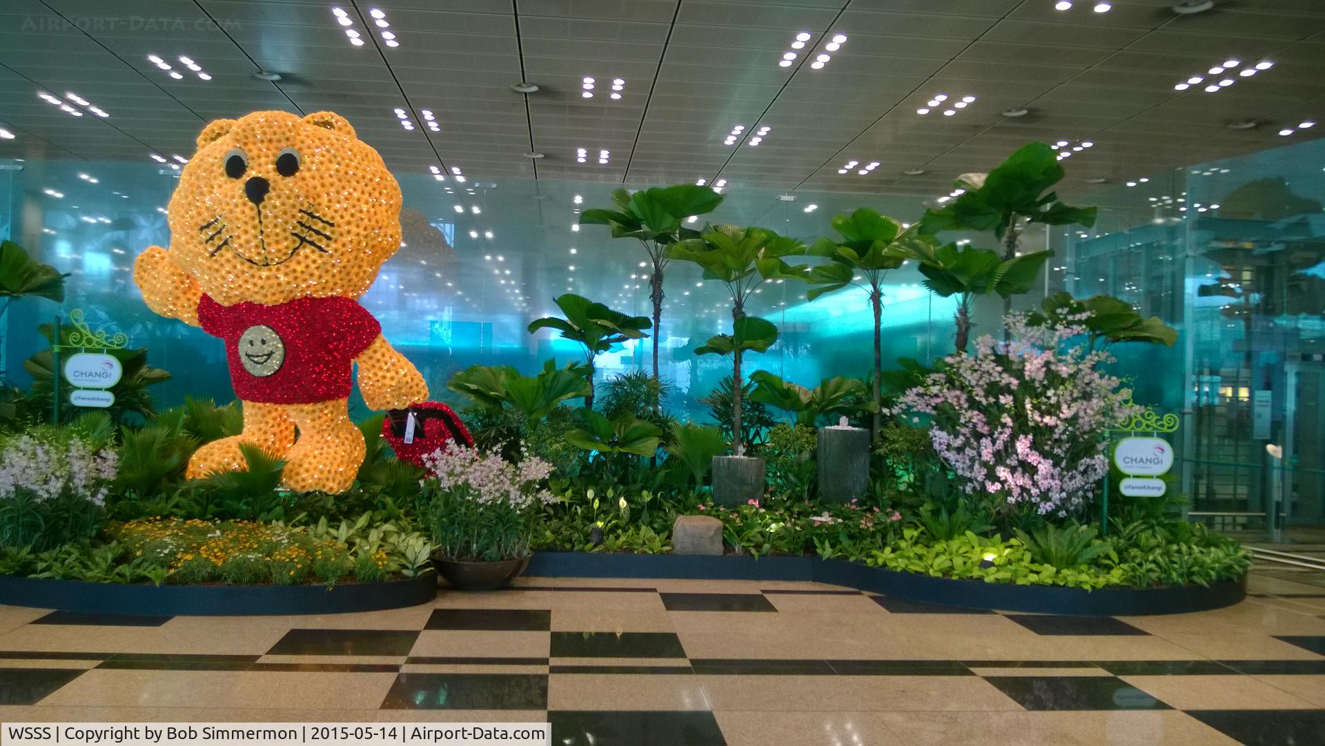 Singapore Changi Airport, Changi Singapore (WSSS) - Inside one of the world's most beautiful airports.