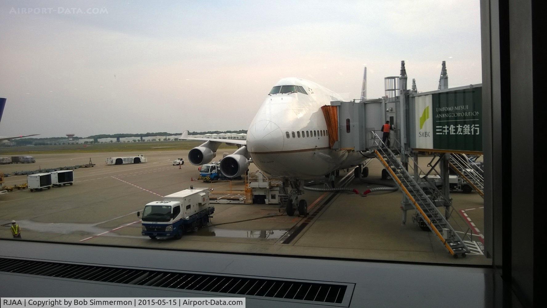 Narita International Airport (New Tokyo), Narita, Chiba Japan (RJAA) - United B747 preparing for the long flight from Narita to O'Hare.