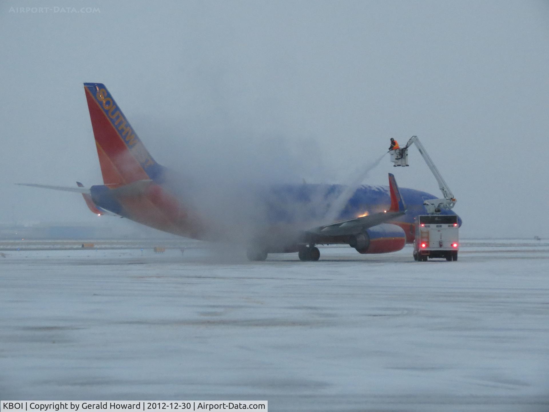 Boise Air Terminal/gowen Fld Airport (BOI) - Southwest de ice