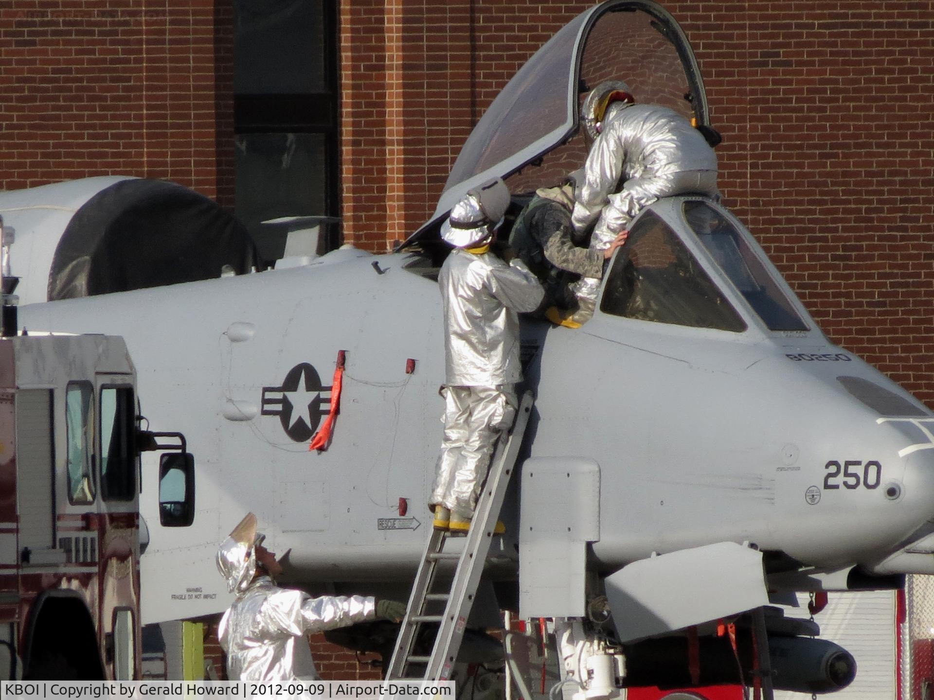 Boise Air Terminal/gowen Fld Airport (BOI) - Idaho ANG fire fighter practice a rescue on an A-10 pilot.