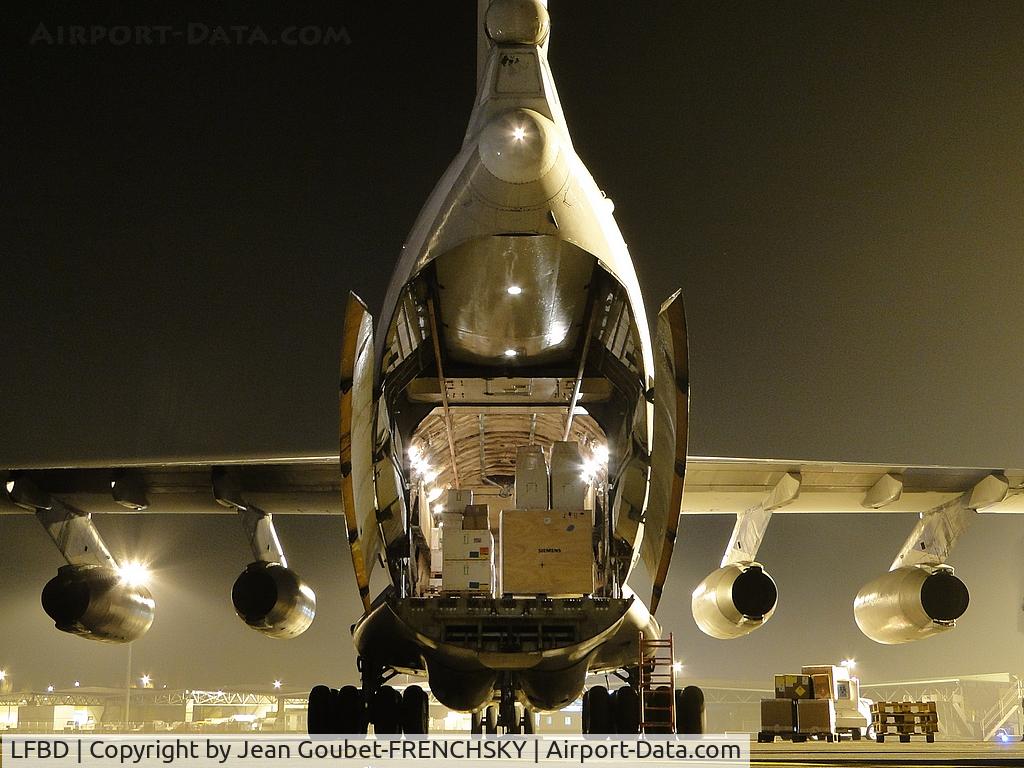Bordeaux Airport, Merignac Airport France (LFBD) - fret Medecins Sans Frontiéres
