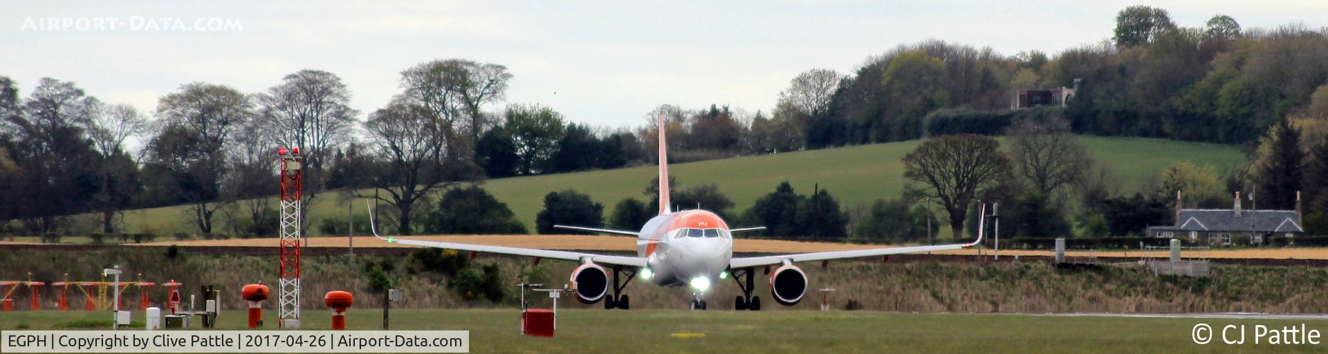 Edinburgh Airport, Edinburgh, Scotland United Kingdom (EGPH) - Threshold action at EGPH