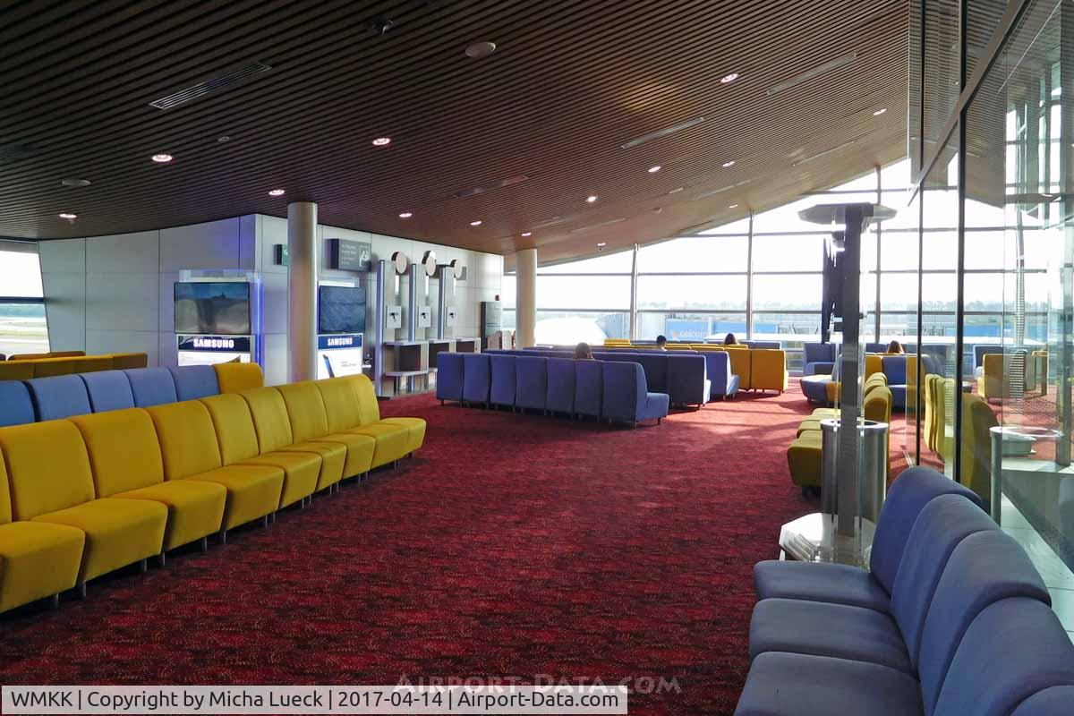 Kuala Lumpur International Airport, Sepang, Selangor Malaysia (WMKK) - Gate lounge for upper deck passengers (A380). Even the Y-passengers of the small upper deck cabin are allowed to use this lounge.