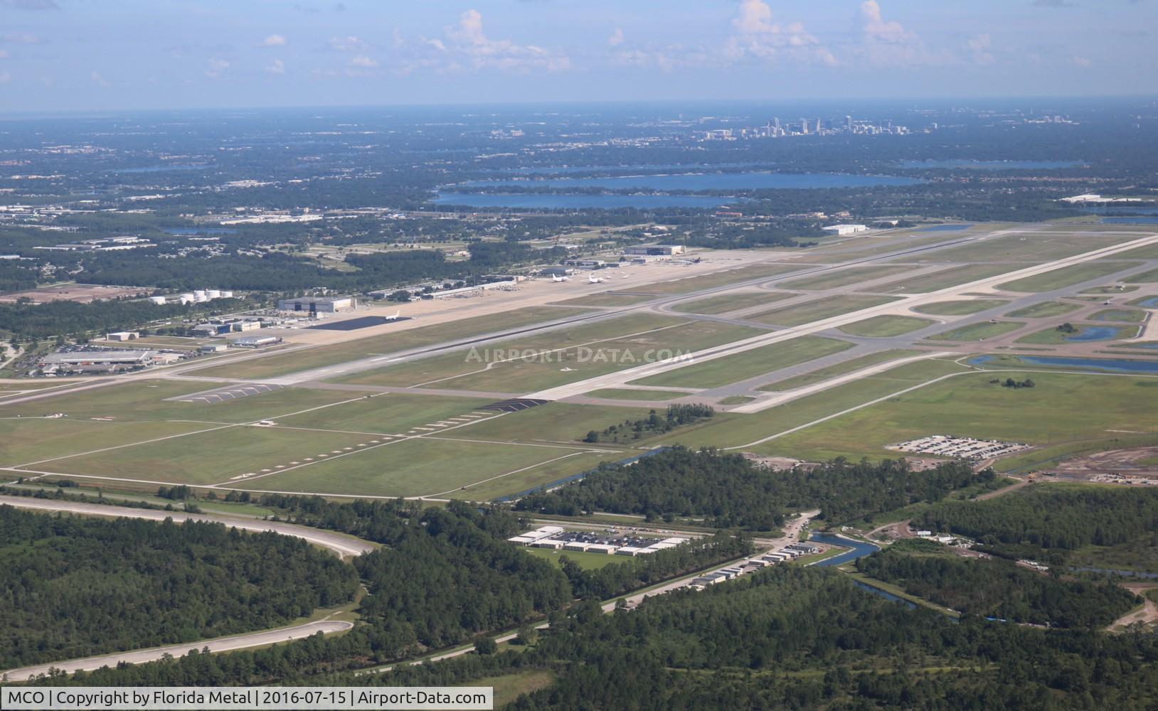 Orlando International Airport (MCO) - Orlando
