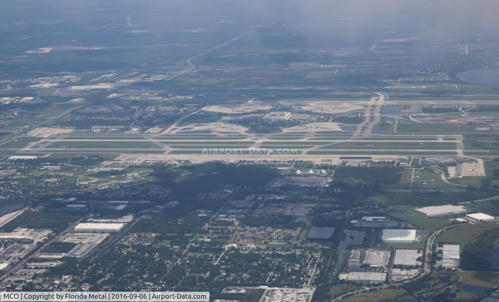 Orlando International Airport (MCO) - Orlando