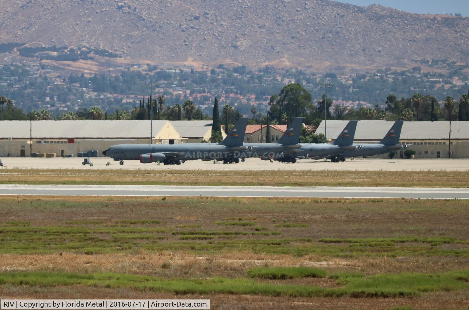 March Arb Airport (RIV) - March AFB