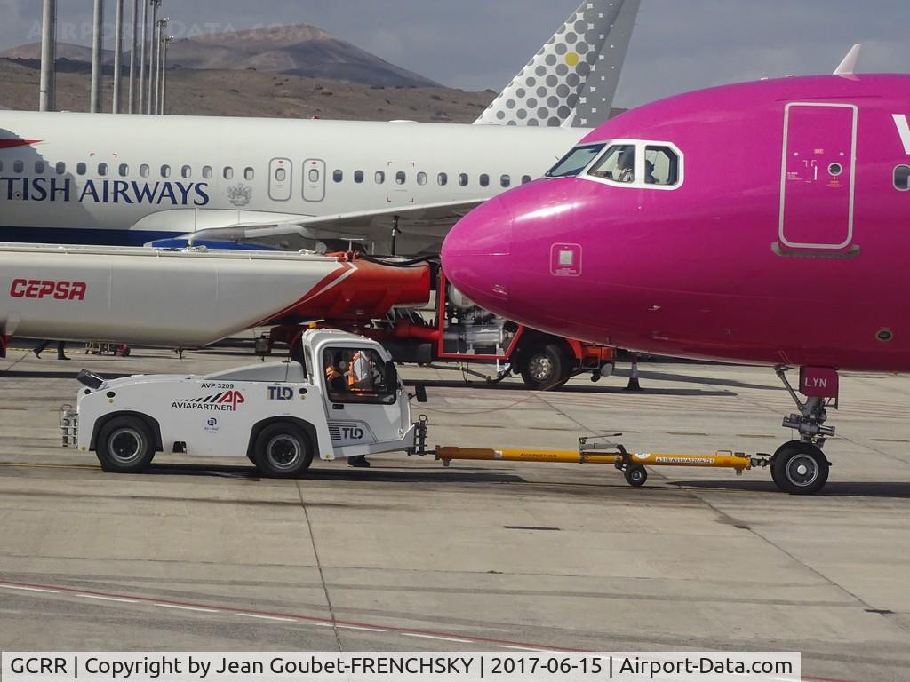 Arrecife Airport (Lanzarote Airport), Arrecife Spain (GCRR) - WIZZ push back