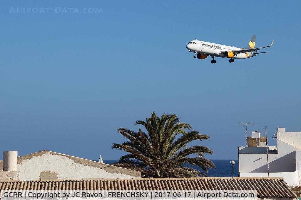 Arrecife Airport (Lanzarote Airport), Arrecife Spain (GCRR) - Thomas Cook landing ACE
