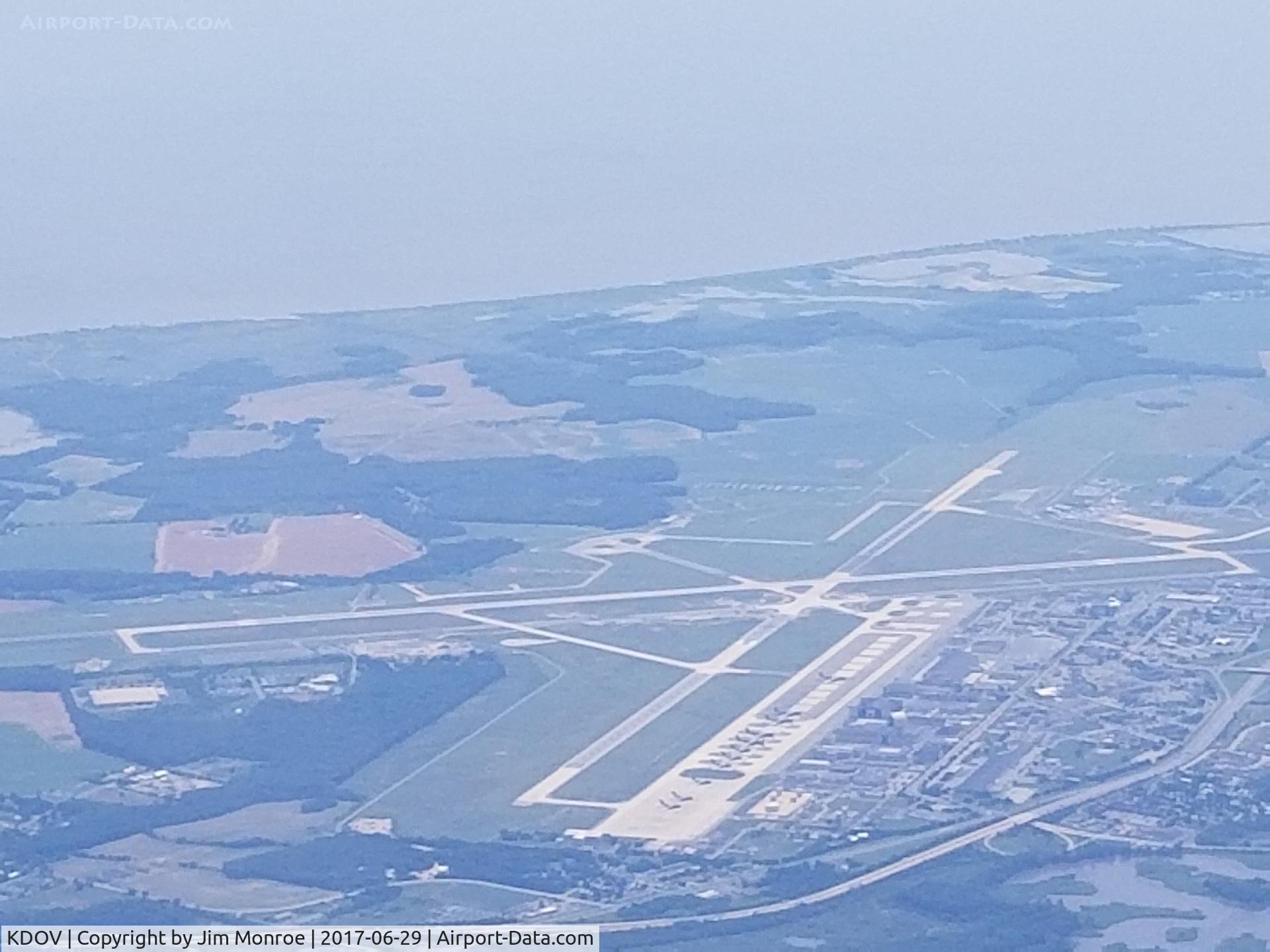 Dover Afb Airport (DOV) - From 9,500 feet looking East