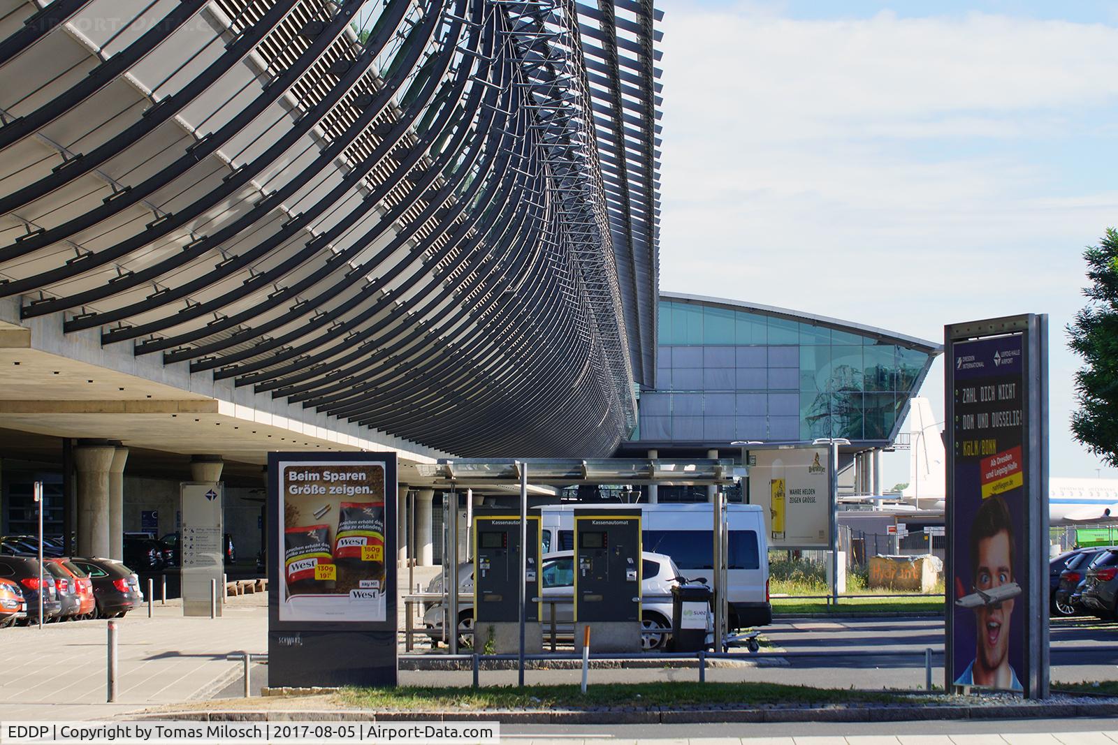 Leipzig/Halle Airport, Leipzig/Halle Germany (EDDP) - A quiet place this Saturday morning ...
